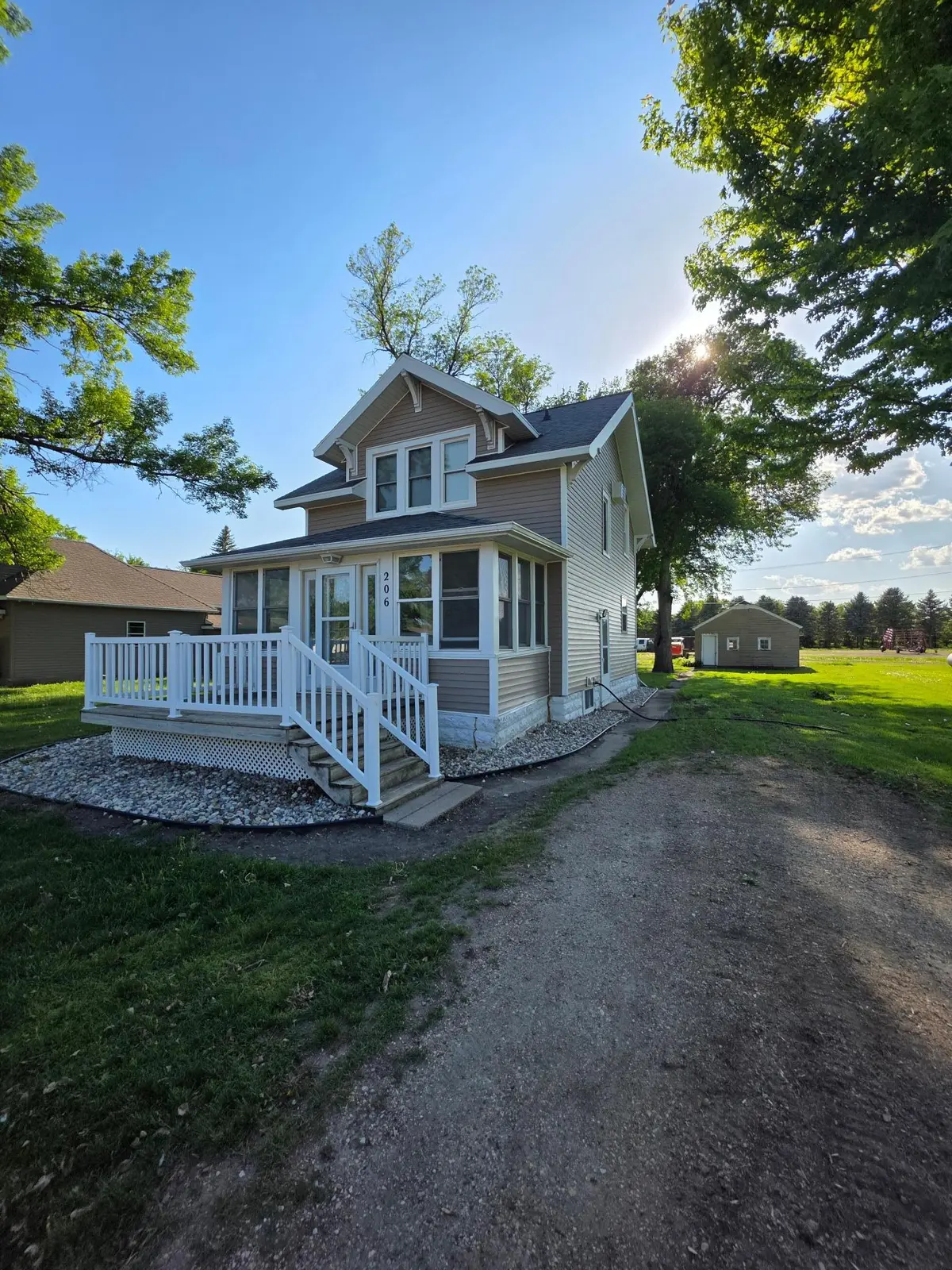 206 N Brook AVE, Porter, MN 56280