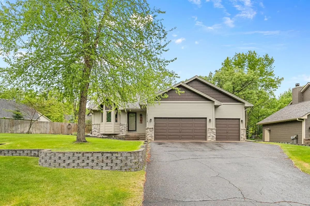14238 Raven ST NW, Andover, MN 55304