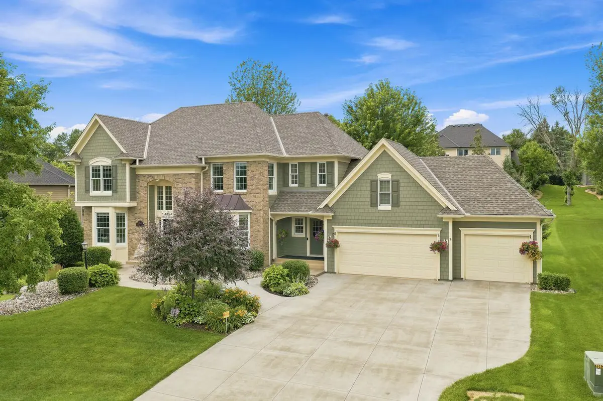 3824 Fairway TER, Woodbury, MN 55125