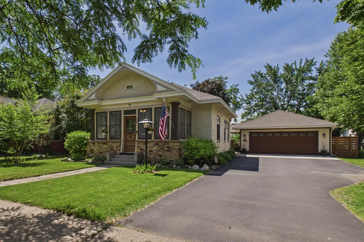 544 Harrison ST, Anoka, MN 55303