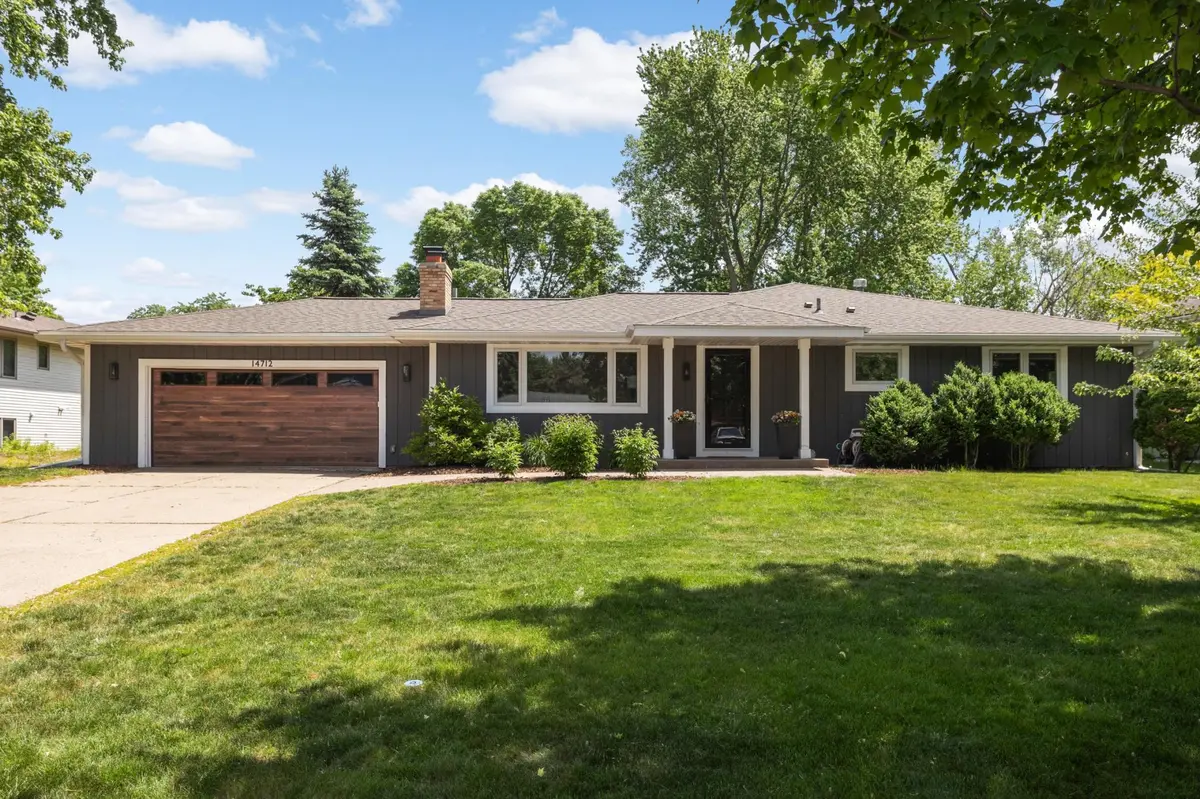 14712 Dory CT, Apple Valley, MN 55124