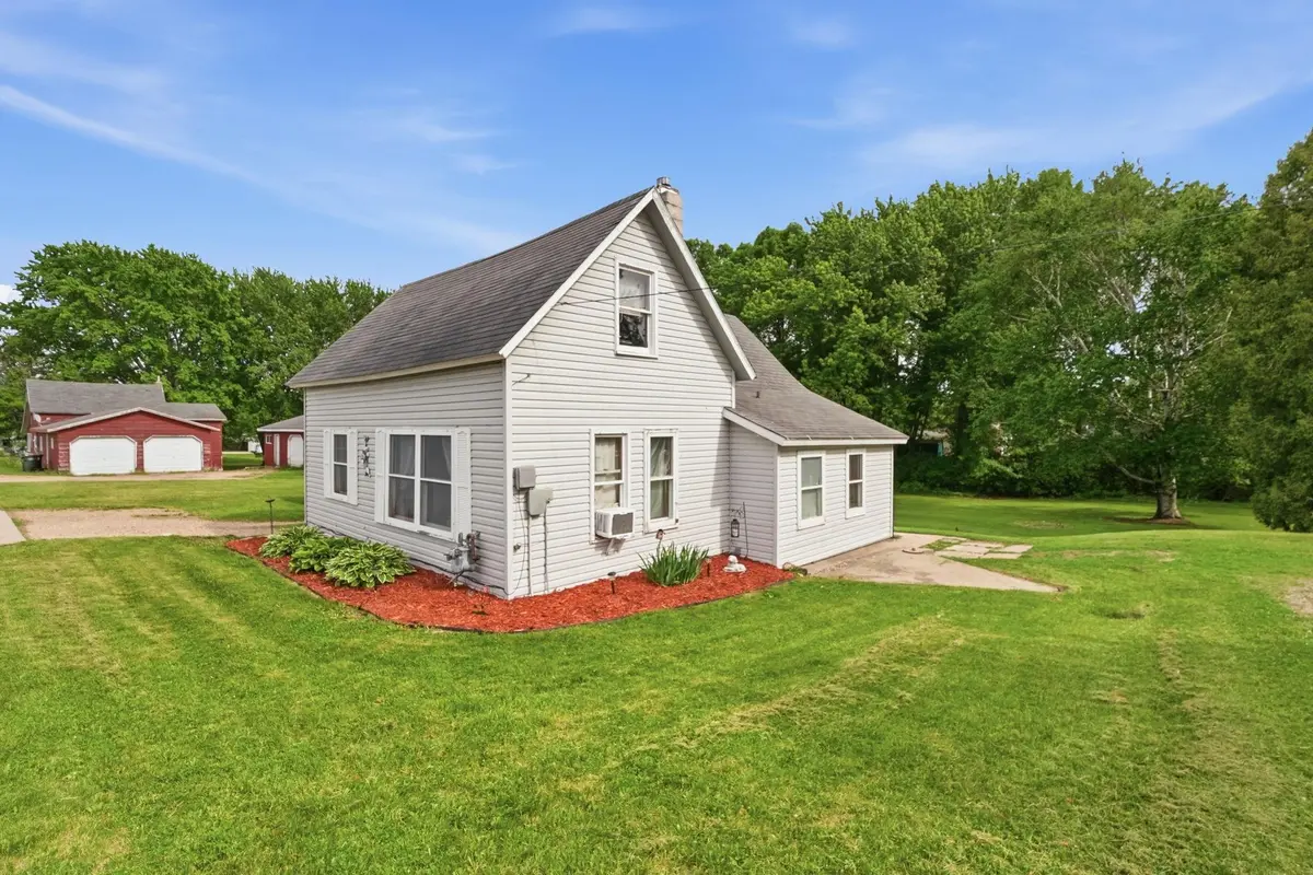 411 W Main ST, Osakis, MN 56360