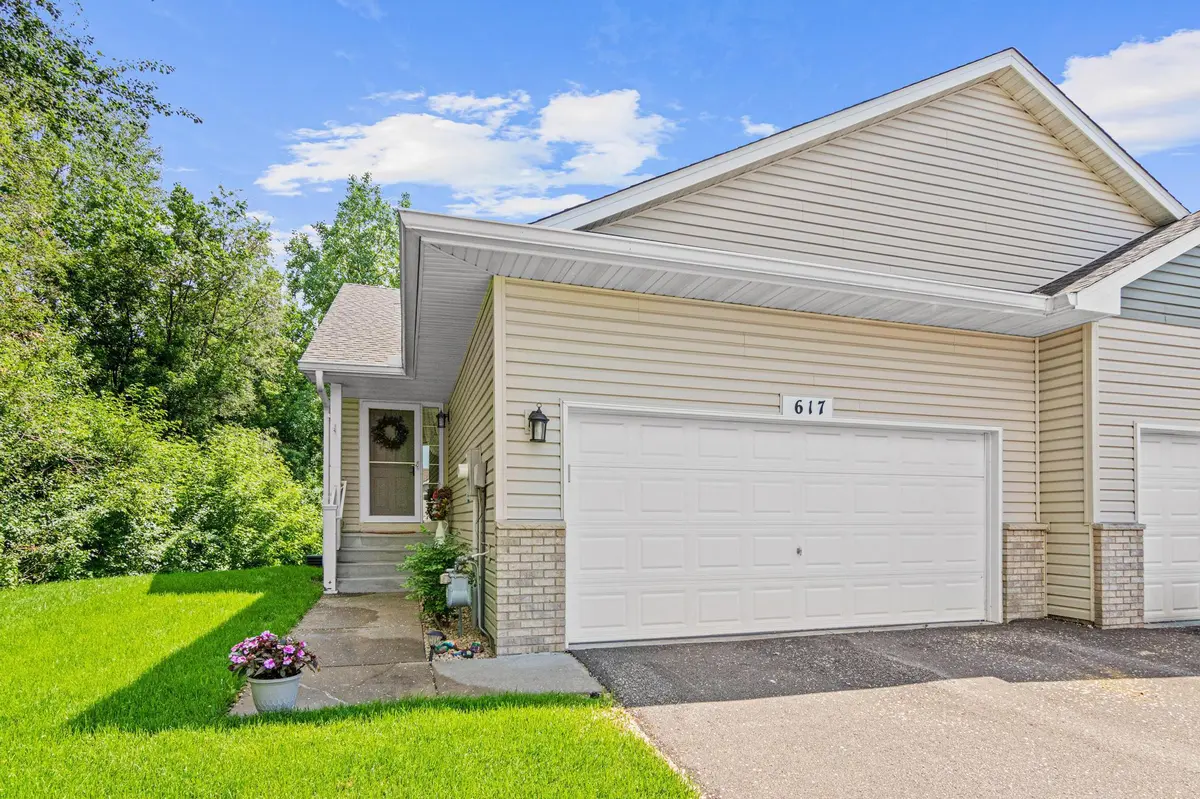 617 86th LN NW, Coon Rapids, MN 55433