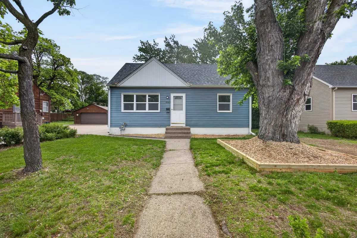 4943 Washington ST NE, Columbia Heights, MN 55421