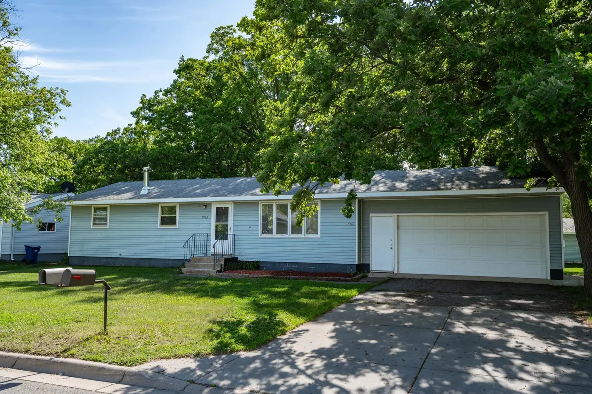 1013 4 1/2 AVE N, Sauk Rapids, MN 56379
