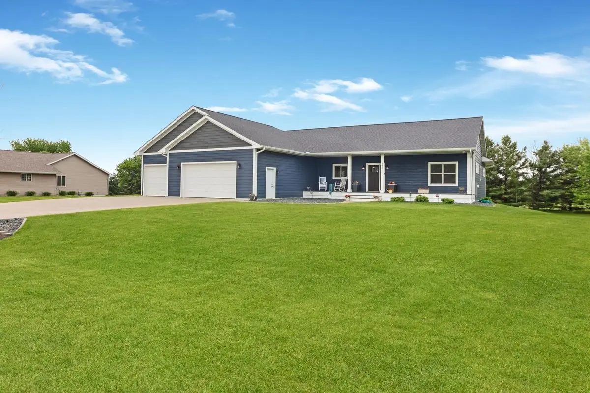 270 Johnson Pkwy, Hammond, WI 54015