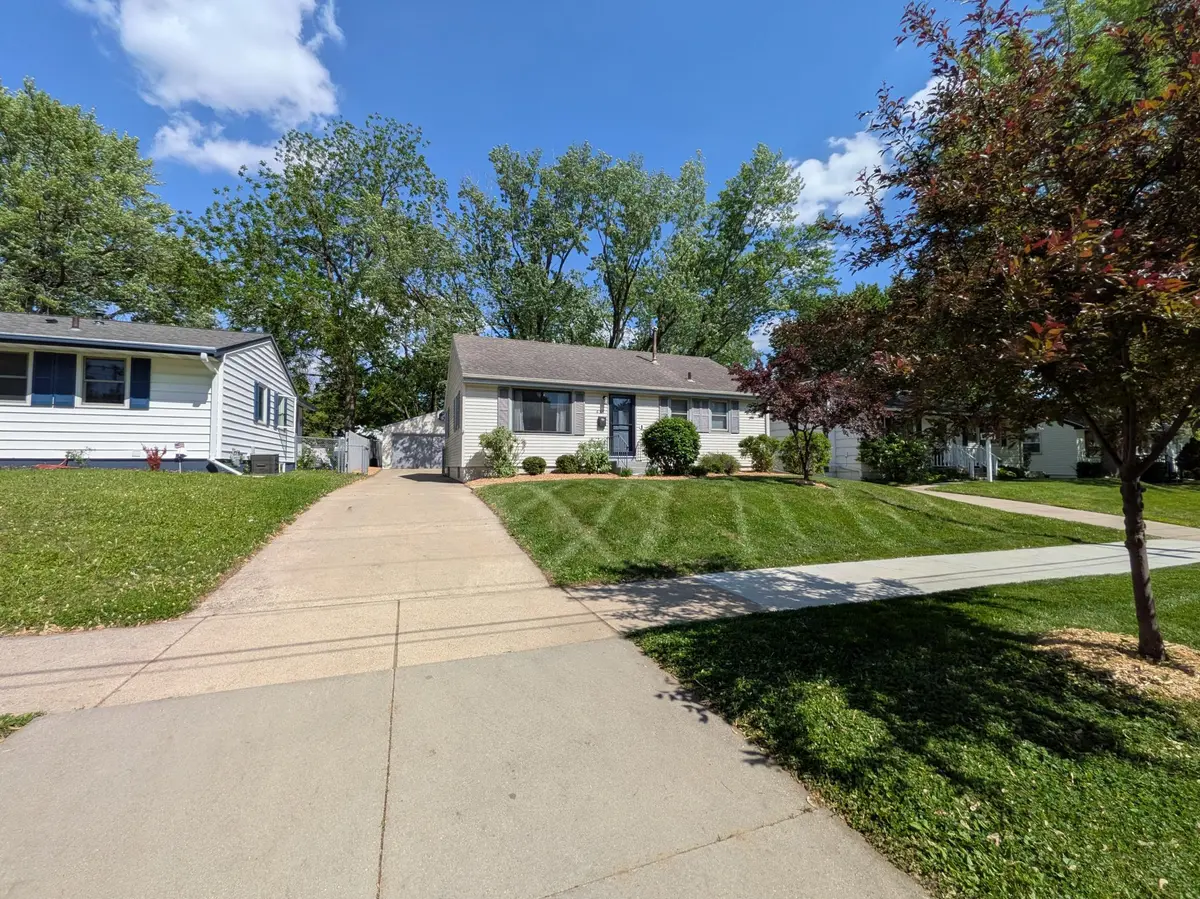 654 36th AVE NW, Rochester, MN 55901