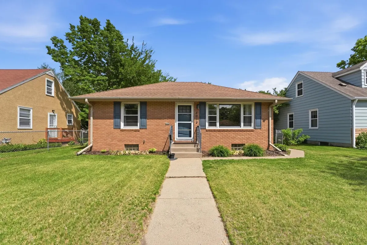 5012 Russell AVE N, Minneapolis, MN 55430
