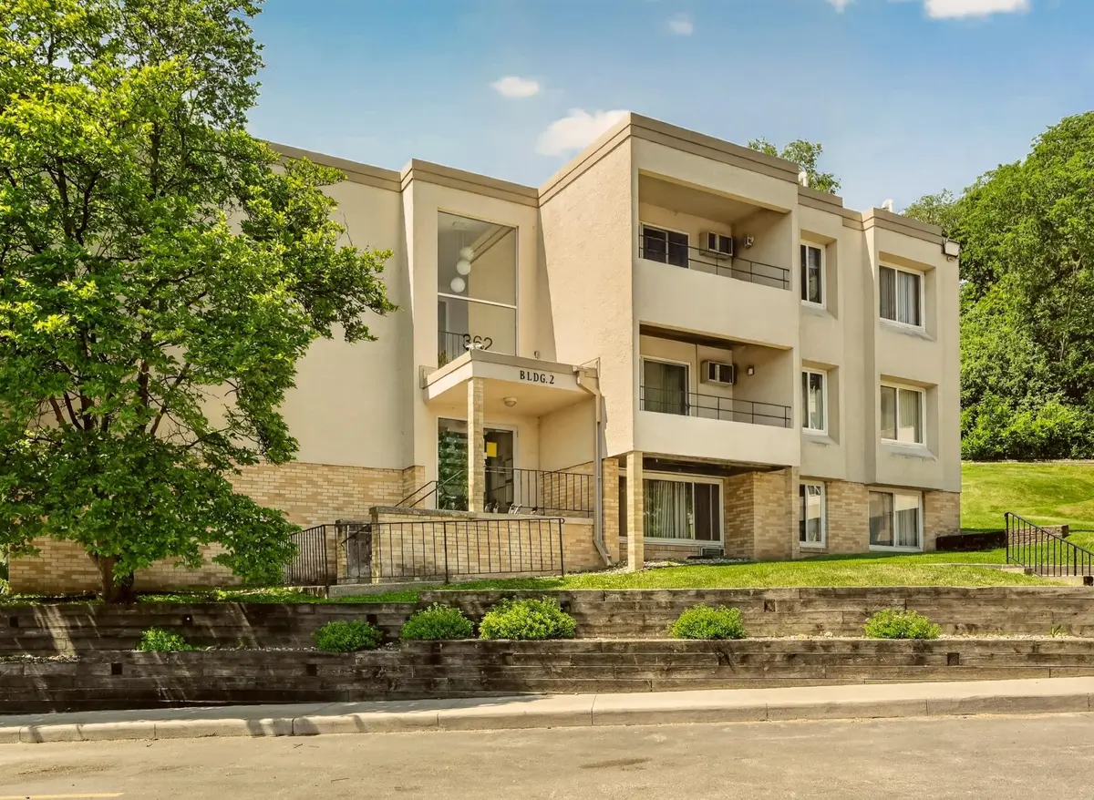 362 Elton Hills DR NW #36, Rochester, MN 55901