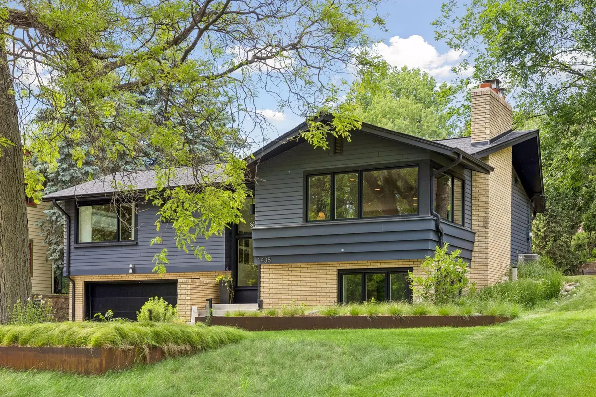 1435 Tyrol TRL, Golden Valley, MN 55416