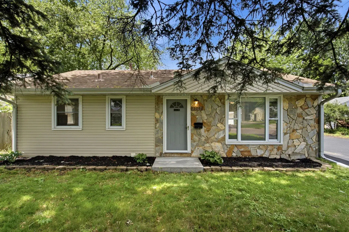 5507 Maryland AVE N, Crystal, MN 55428