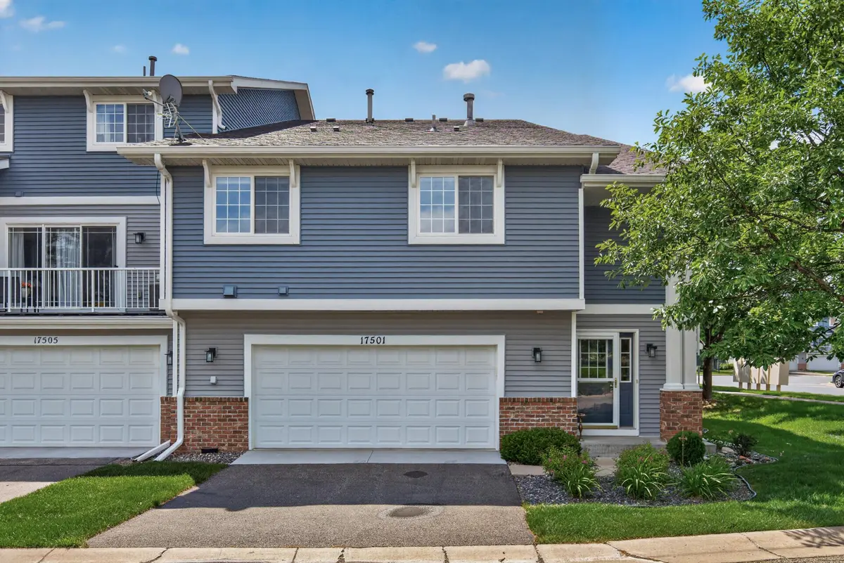 17501 69th PL N, Maple Grove, MN 55311