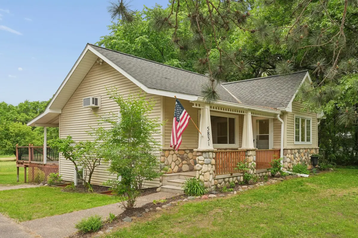 5831 E Viking BLVD, Wyoming, MN 55092