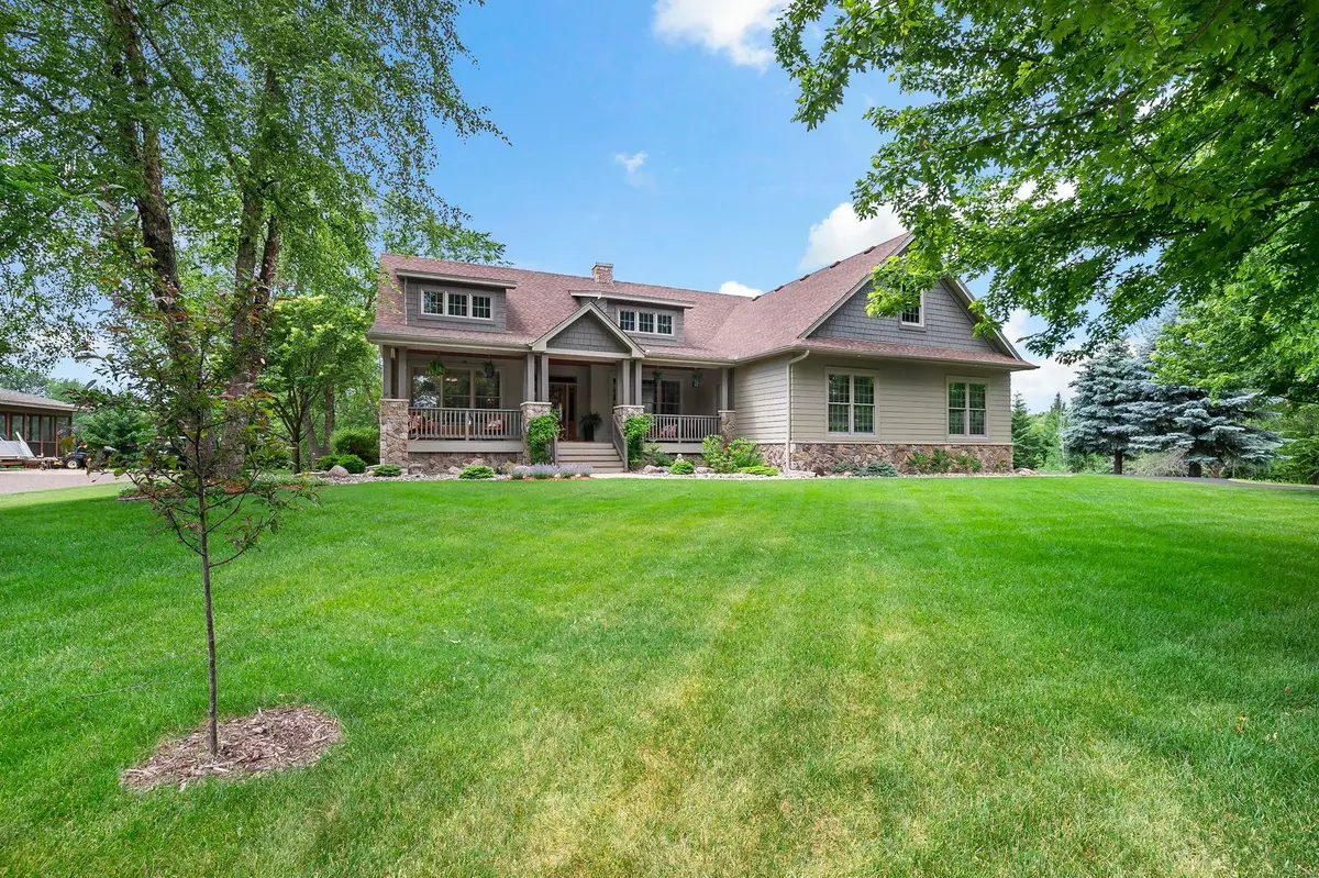 4830 Lily AVE N, Lake Elmo, MN 55042