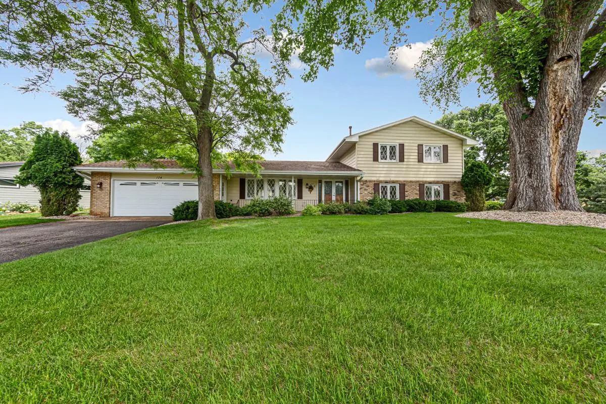 174 Spring Valley DR, Bloomington, MN 55420