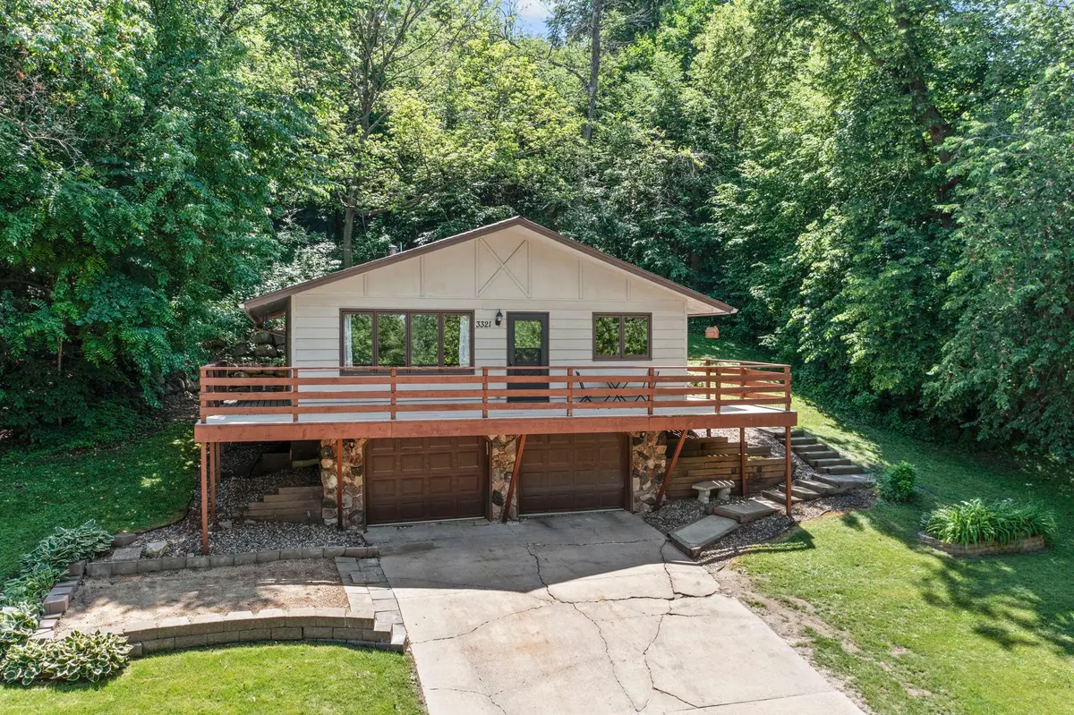 3321 Brookview DR, Burnsville, MN 55337