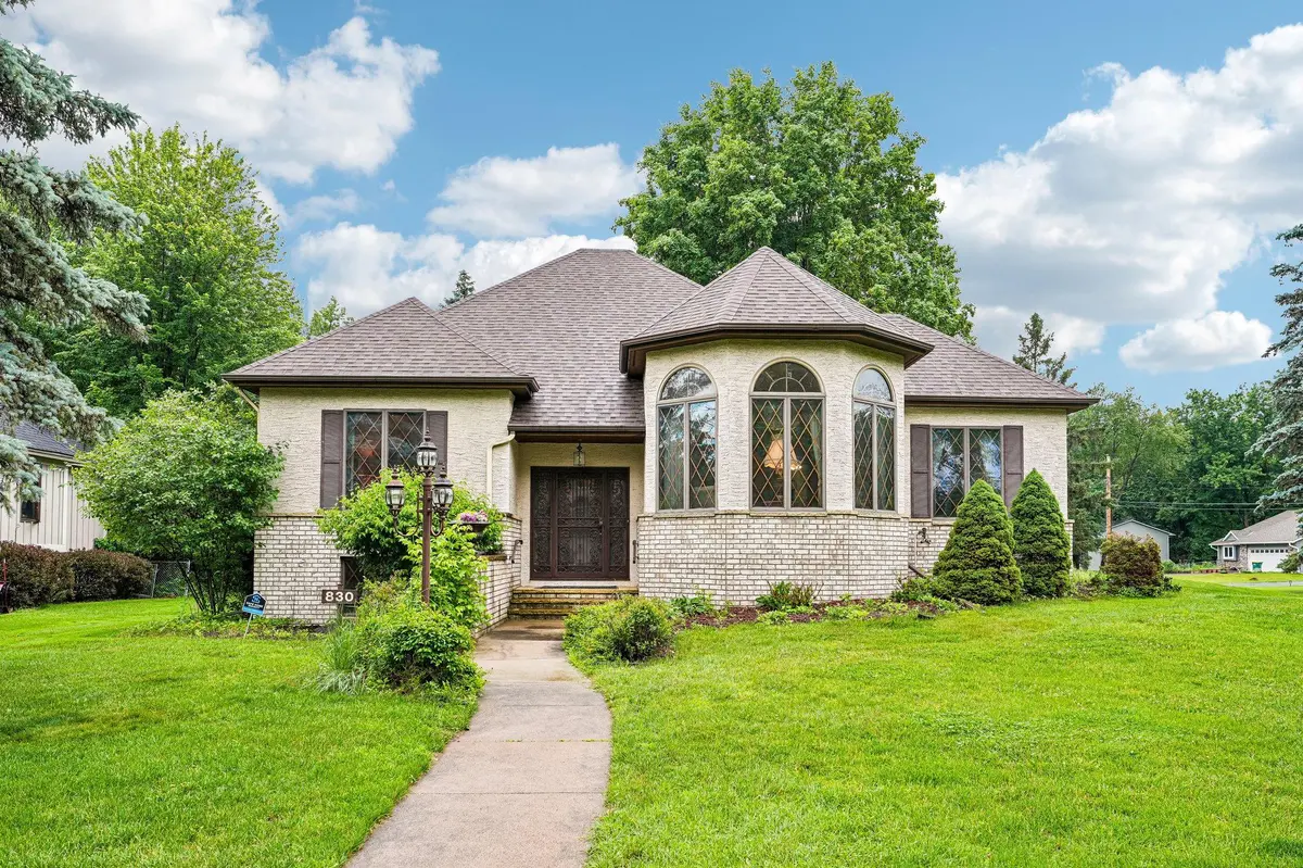 830 Westwind DR, Little Canada, MN 55109