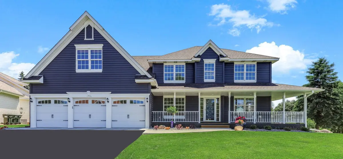 1720 Brant CIR, Eagan, MN 55122
