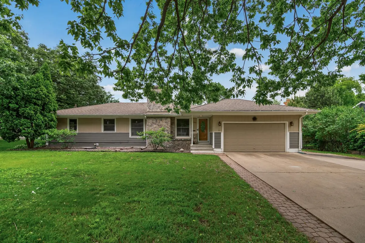 2541 Quebec AVE S, Saint Louis Park, MN 55426