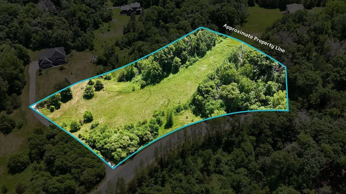 1325 Birch Park RD, Houlton, WI 54082