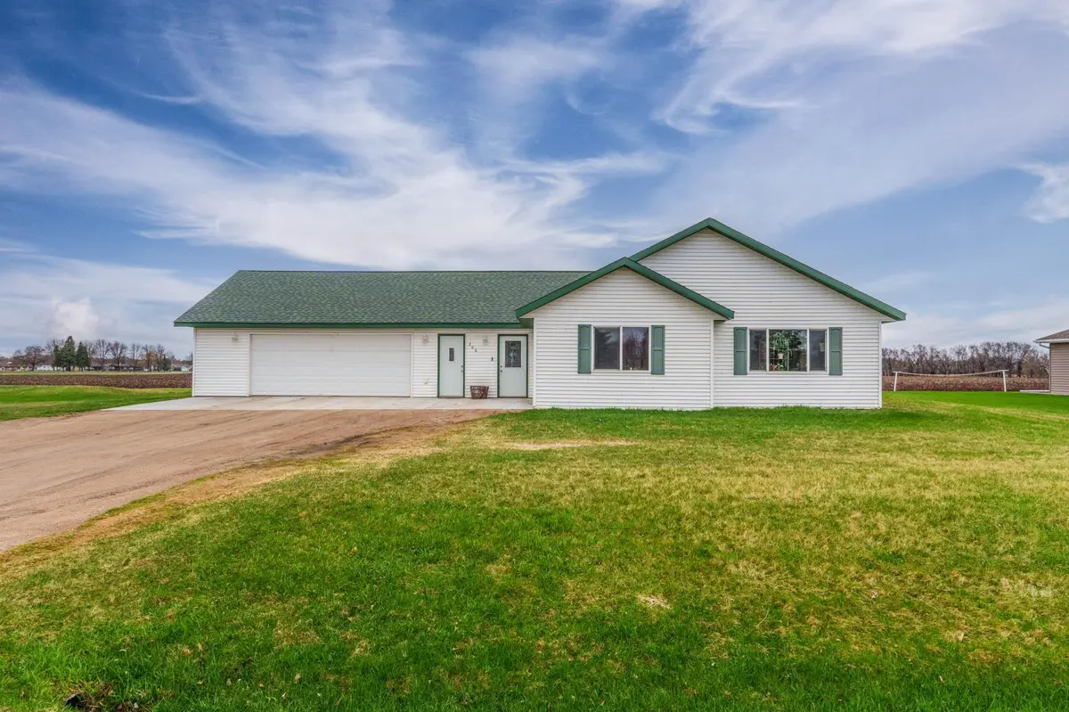 206 Lincoln AVE E, Ulen, MN 56585