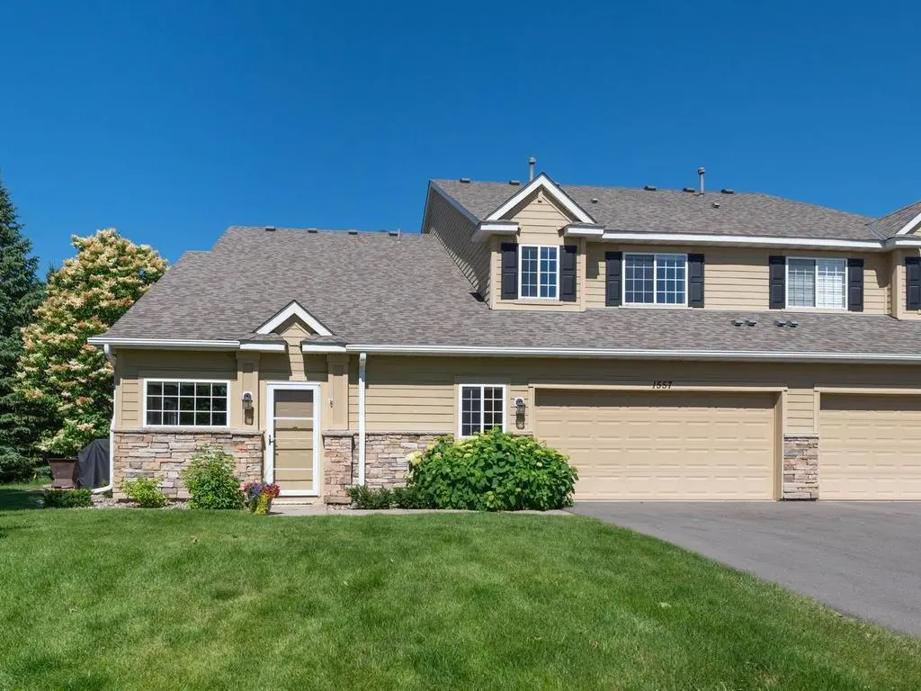 1557 Fox Hunt WAY, Victoria, MN 55386