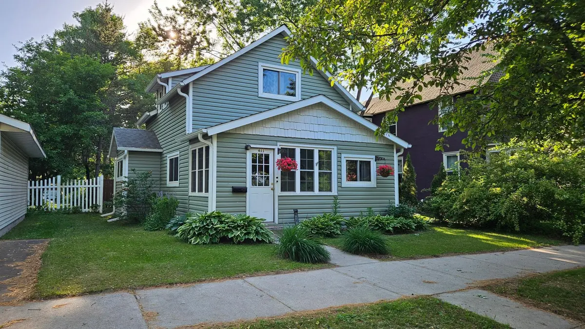 611 N 5th ST, Brainerd, MN 56401