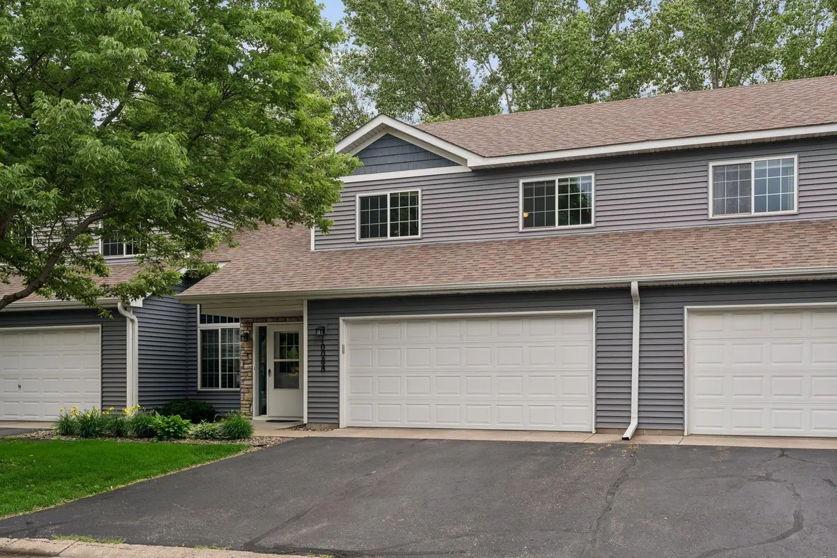 10088 Pleasure Creek CIR NE, Blaine, MN 55434