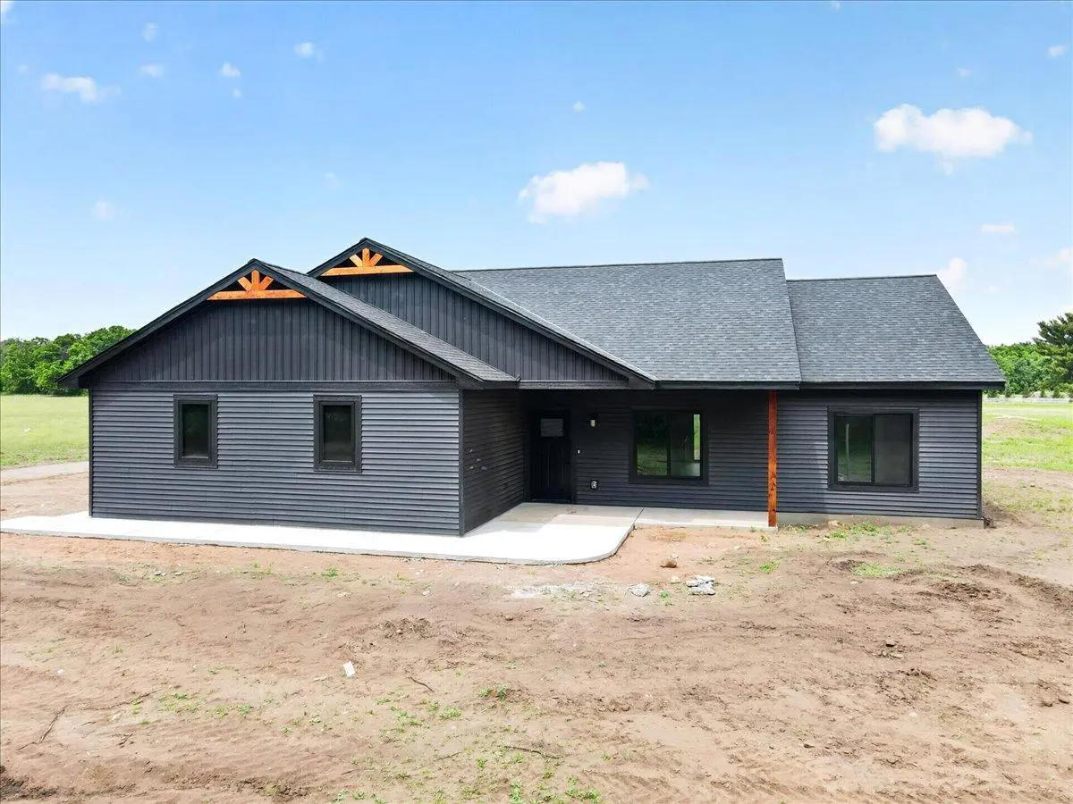12100 Olson RD, Sunrise Twp, MN 55032