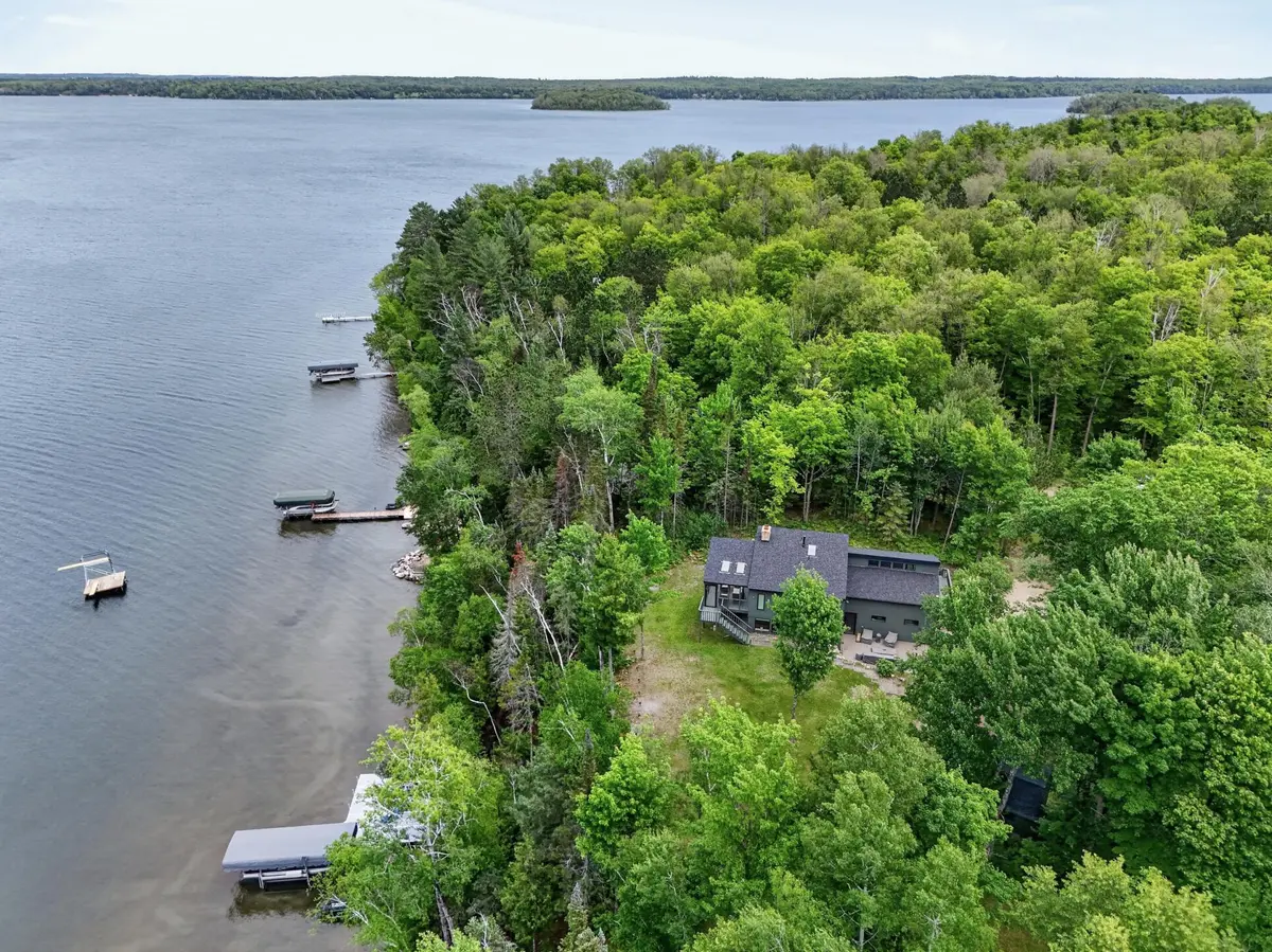 35392 N Moose Point RD, Grand Rapids, MN 55744