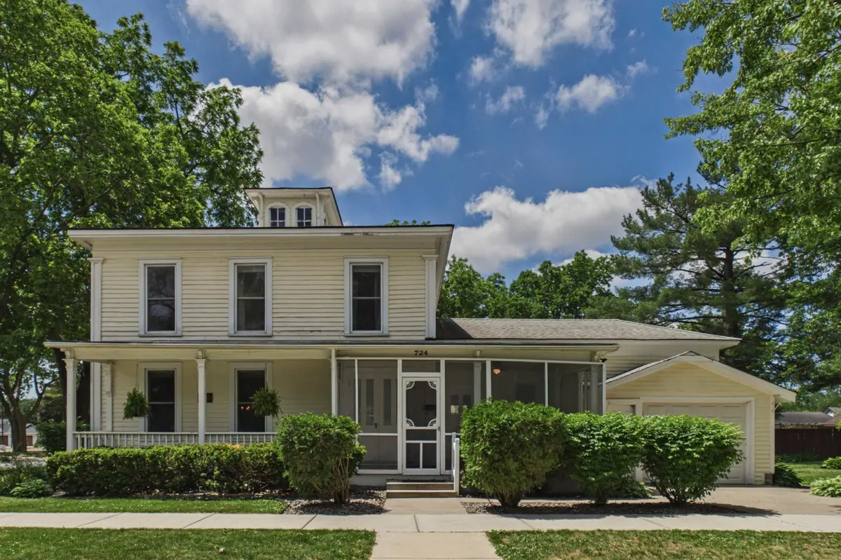 724 Ashland ST, Hastings, MN 55033