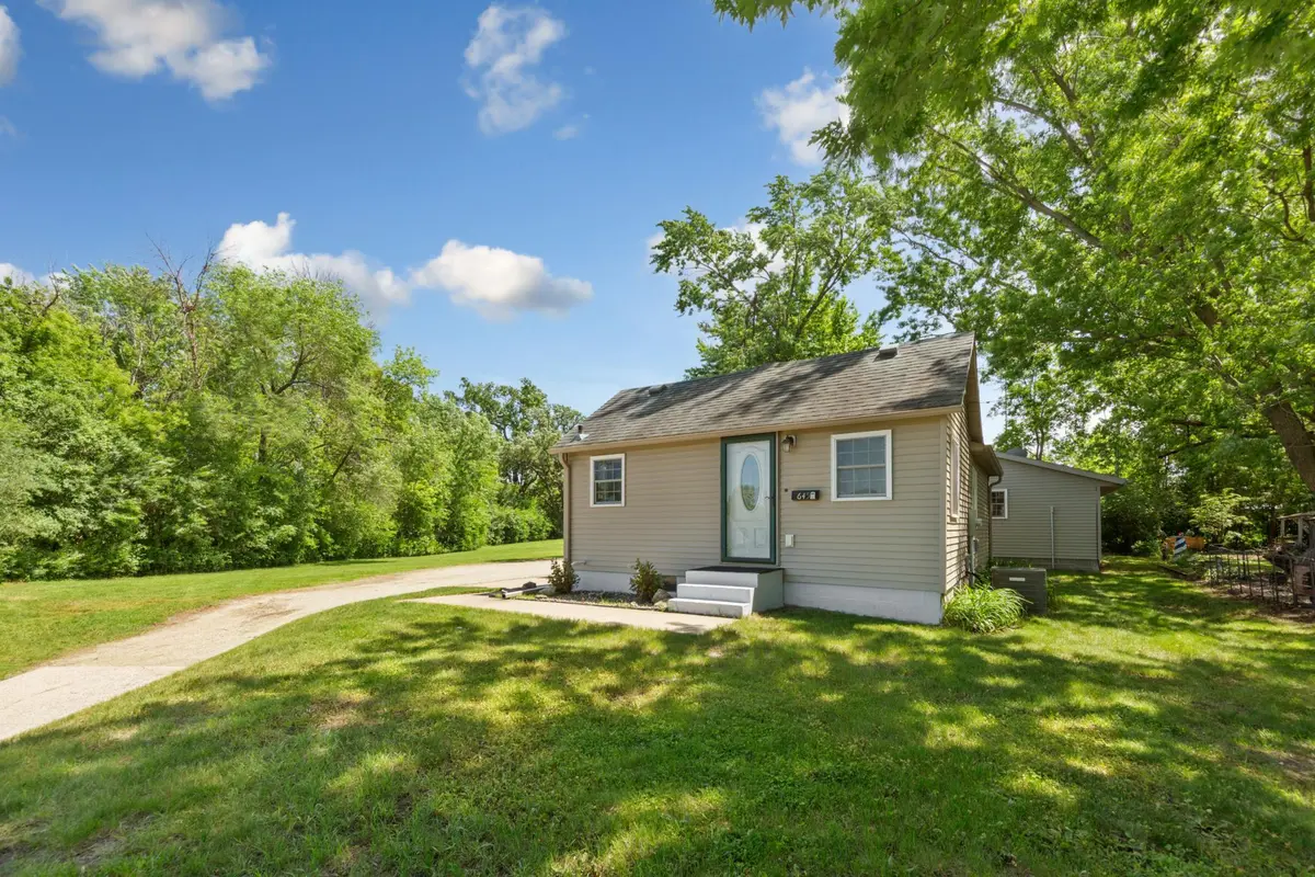 645 Rice Lake ST, Owatonna, MN 55060