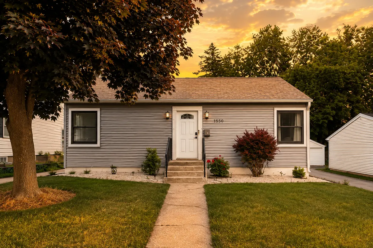 1550 7 1/2 AVE NE, Rochester, MN 55906
