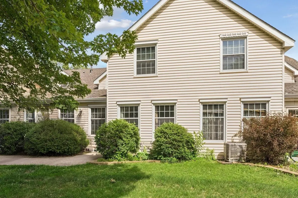 2744 State AVE, Anoka, MN 55303
