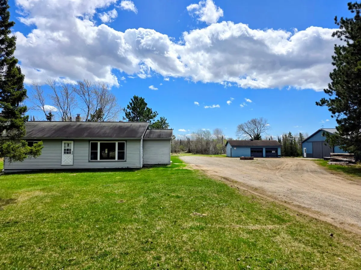9612 E Hayes RD, Mountain Iron, MN 55768