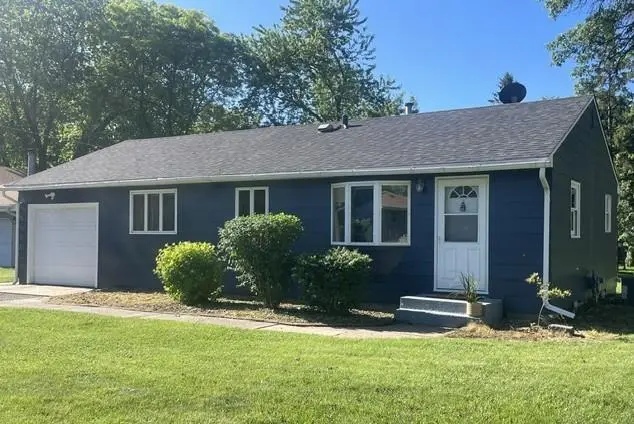 440 106th AVE NW, Coon Rapids, MN 55448