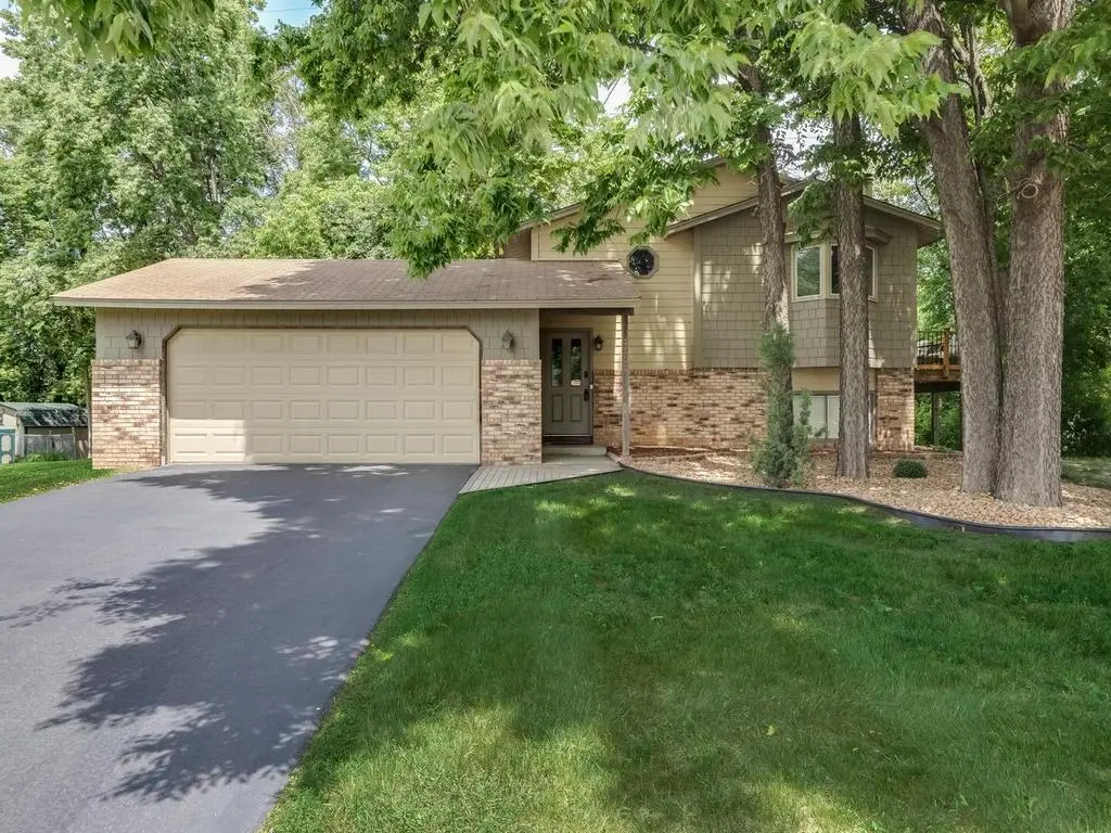 2700 98th AVE N, Brooklyn Park, MN 55444