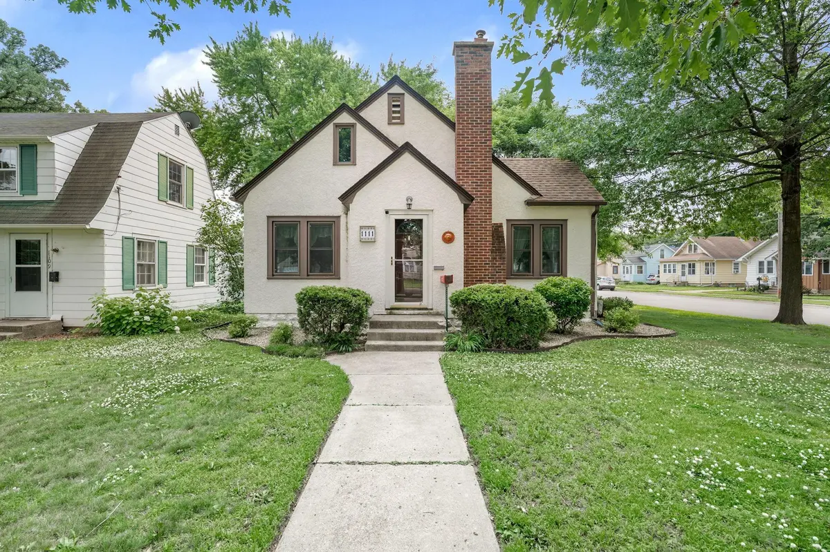 1111 5th AVE NW, Austin, MN 55912
