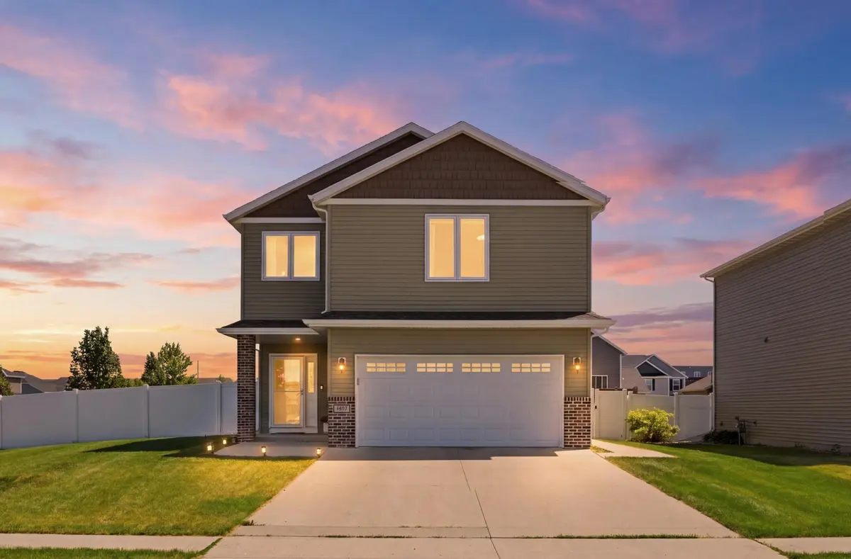 3101 6th ST E, West Fargo, ND 58078