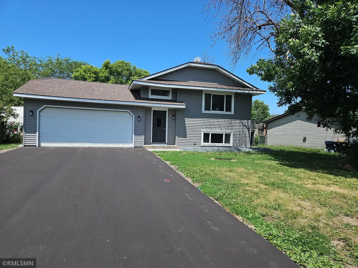 5467 Upper 182nd ST W, Farmington, MN 55024