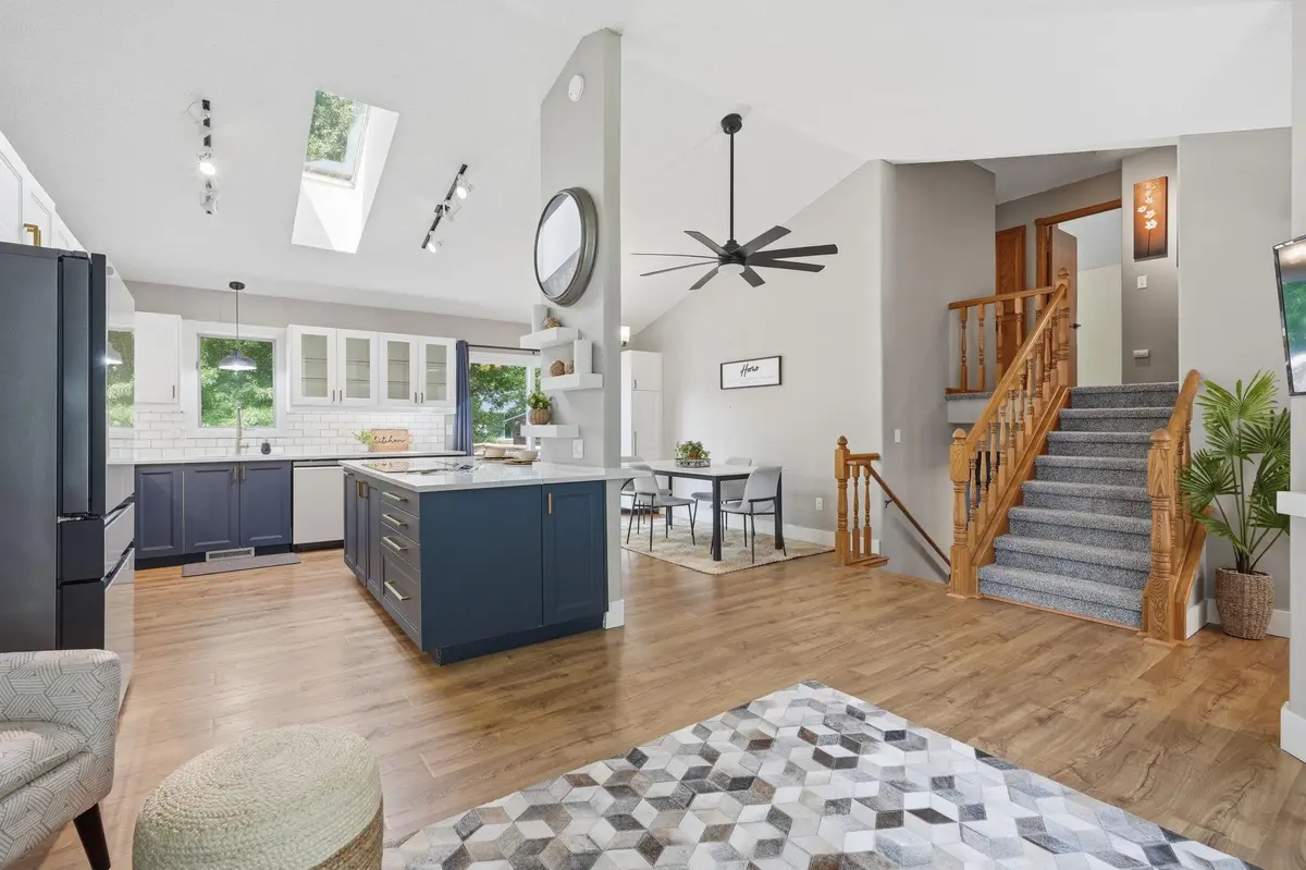 535 Hawthorn RD, Lino Lakes, MN 55014