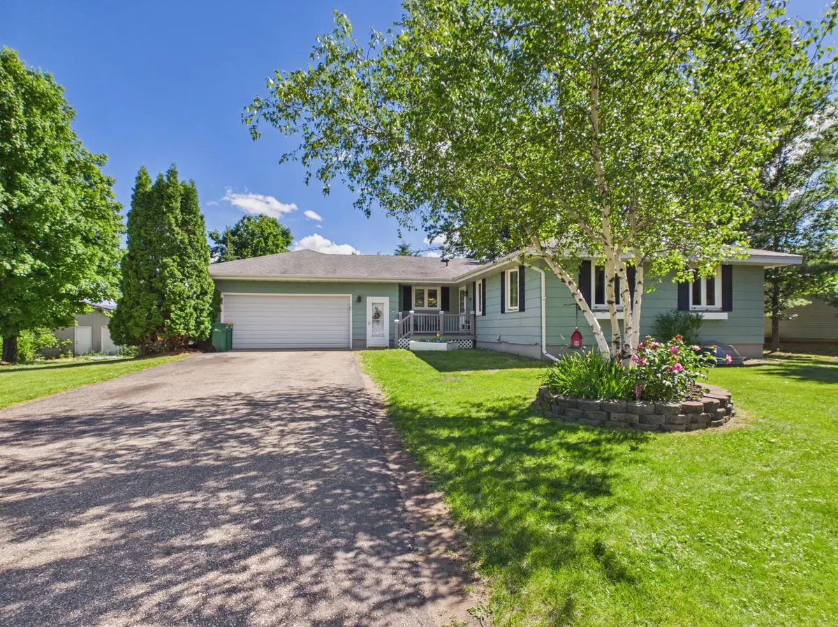 1100 Tabbert RD NW, Alexandria, MN 56308