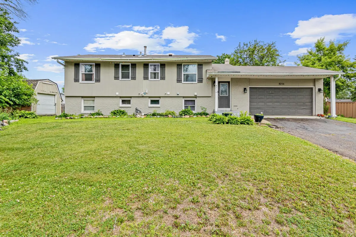 8216 Lad Pkwy, Brooklyn Park, MN 55443