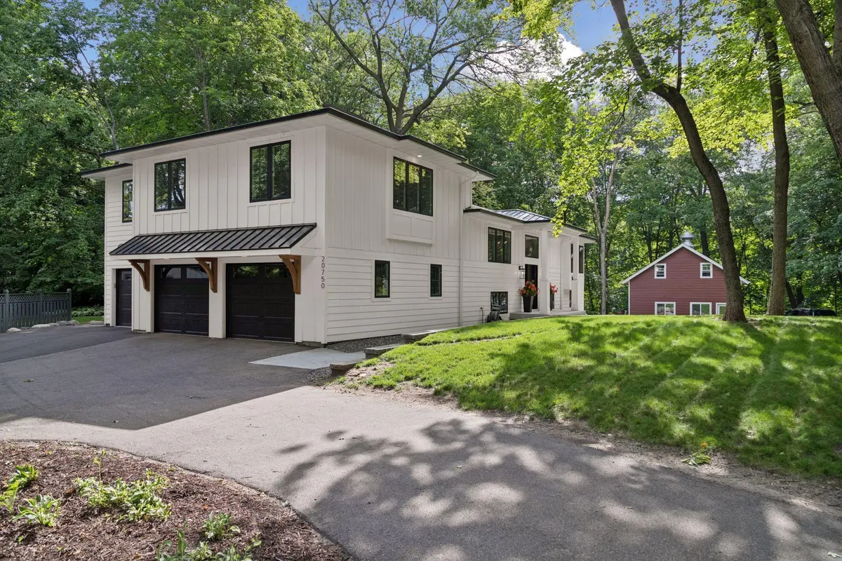 20750 Garden RD, Excelsior, MN 55331