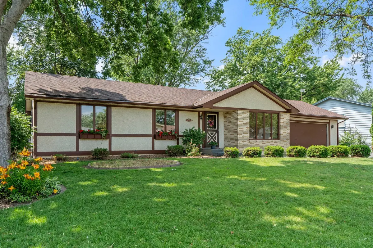 8133 Xenia AVE N, Brooklyn Park, MN 55443