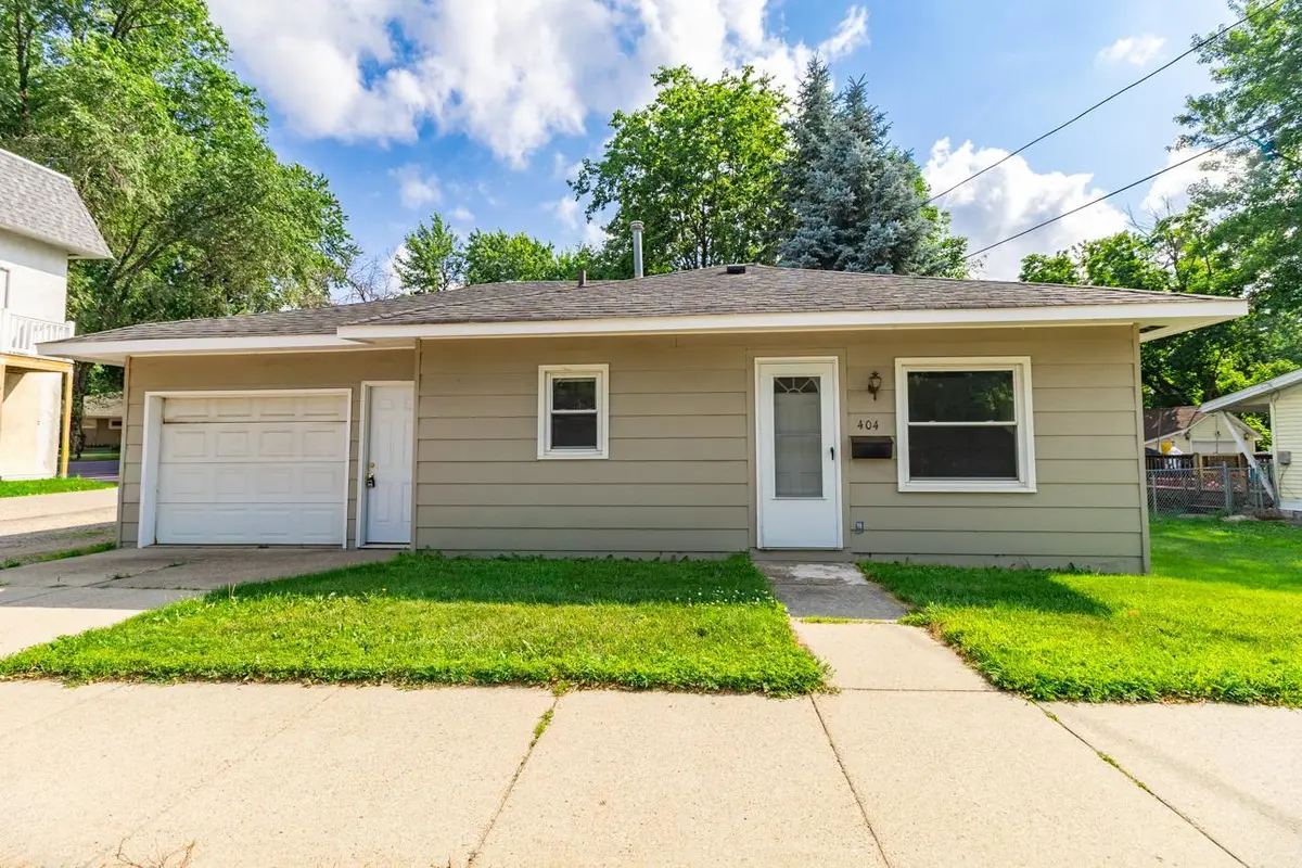 404 2nd ST W, Jordan, MN 55352