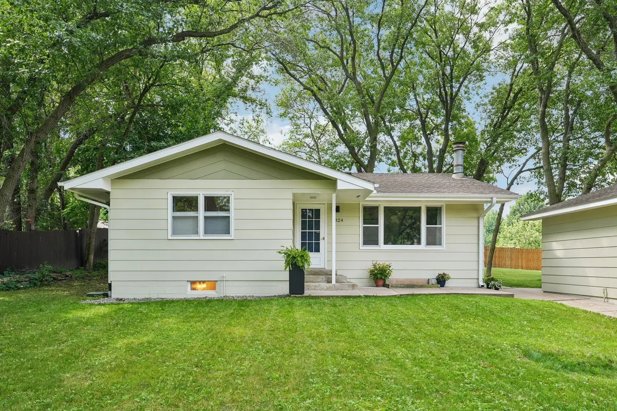 2324 130th AVE NW, Coon Rapids, MN 55448