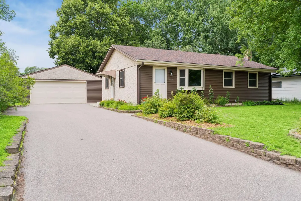 1849 Barry DR, Newport, MN 55055