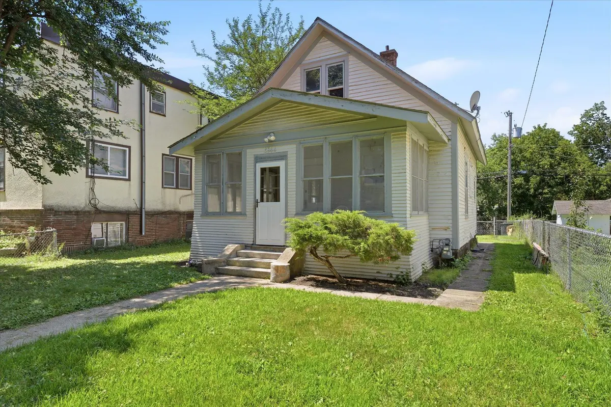 3944 Oakland AVE, Minneapolis, MN 55407