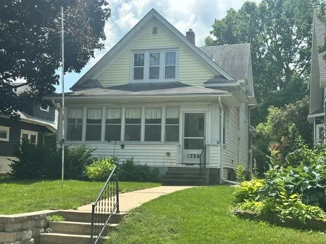 1356 Ashland AVE, Saint Paul, MN 55104